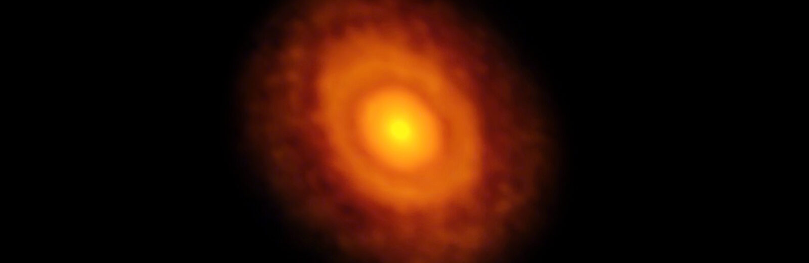 Suprise: ALMA got to see the line where snow starts around a young star 
