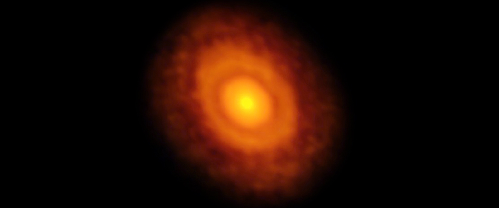 Suprise: ALMA got to see the line where snow starts around a young star 
