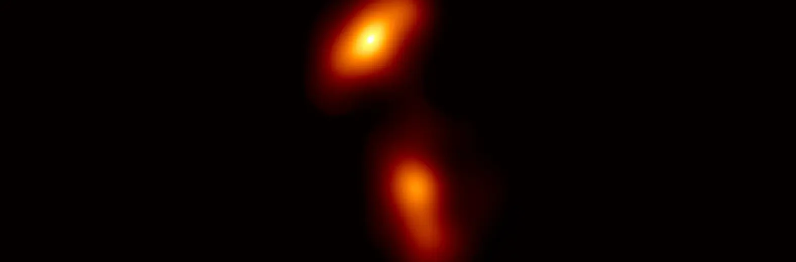 ALMA ayuda a descubrir extraña estructura lateral en chorro de distante agujero negro