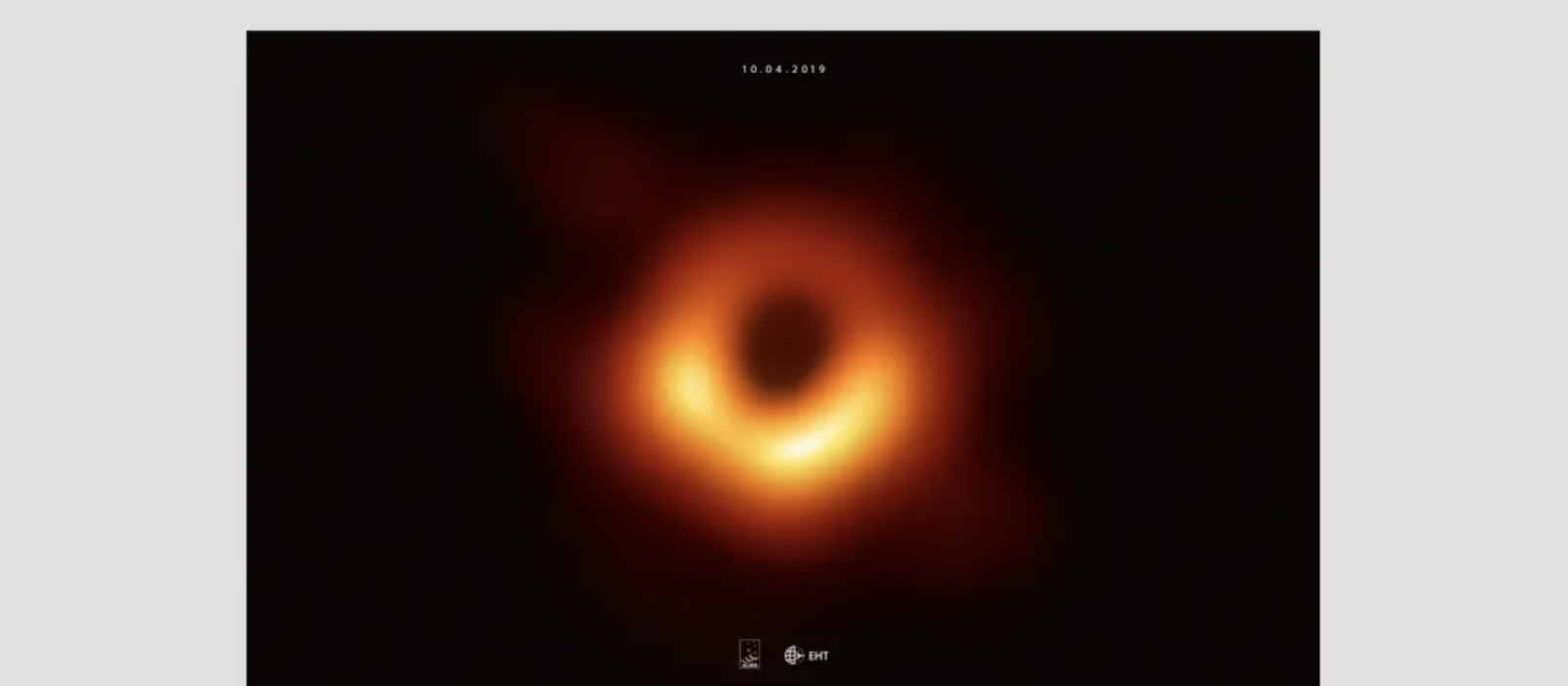 EHT Black Hole Wallpaper (Desktop)