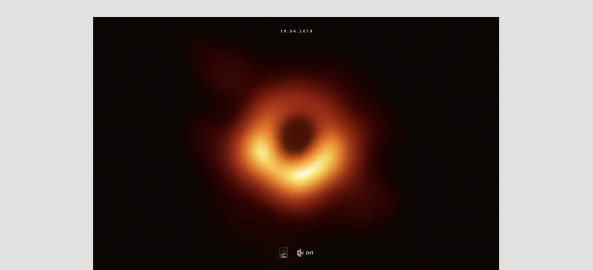 EHT Black Hole Wallpaper (Desktop)